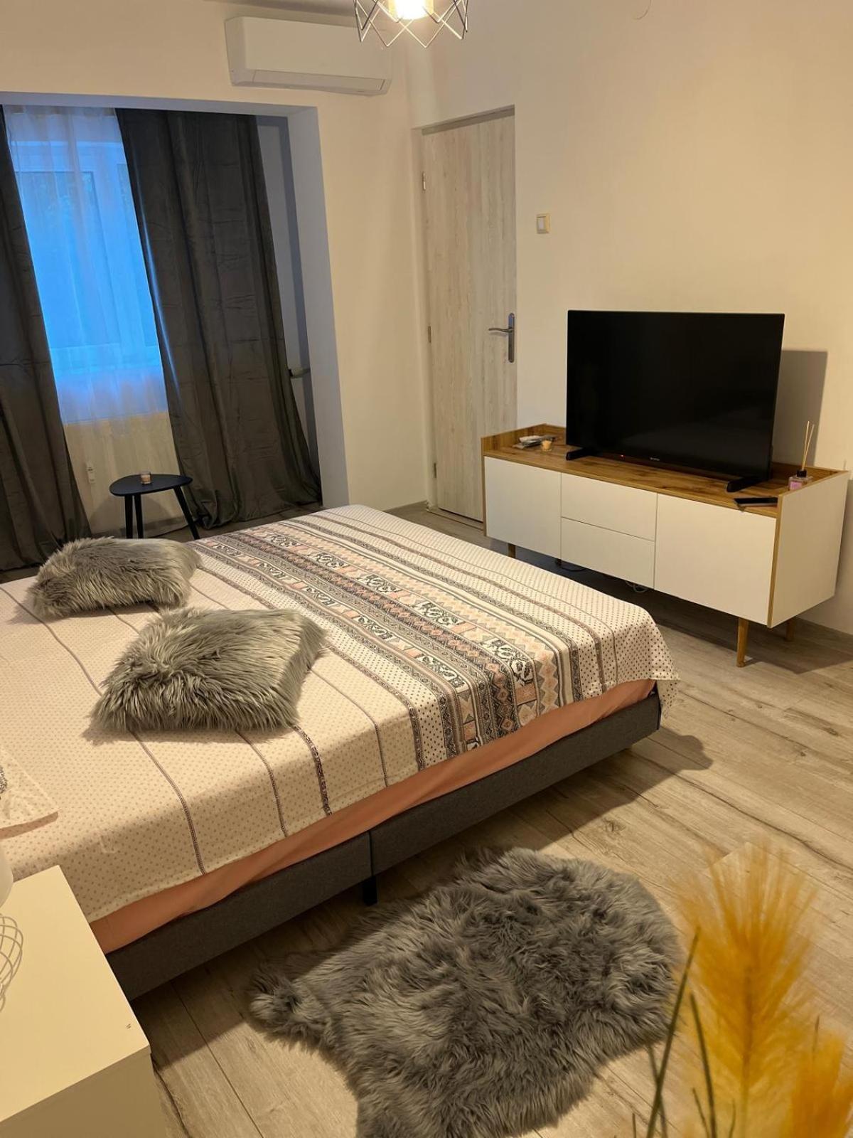 Apartament De Lux Craiova Kültér fotó