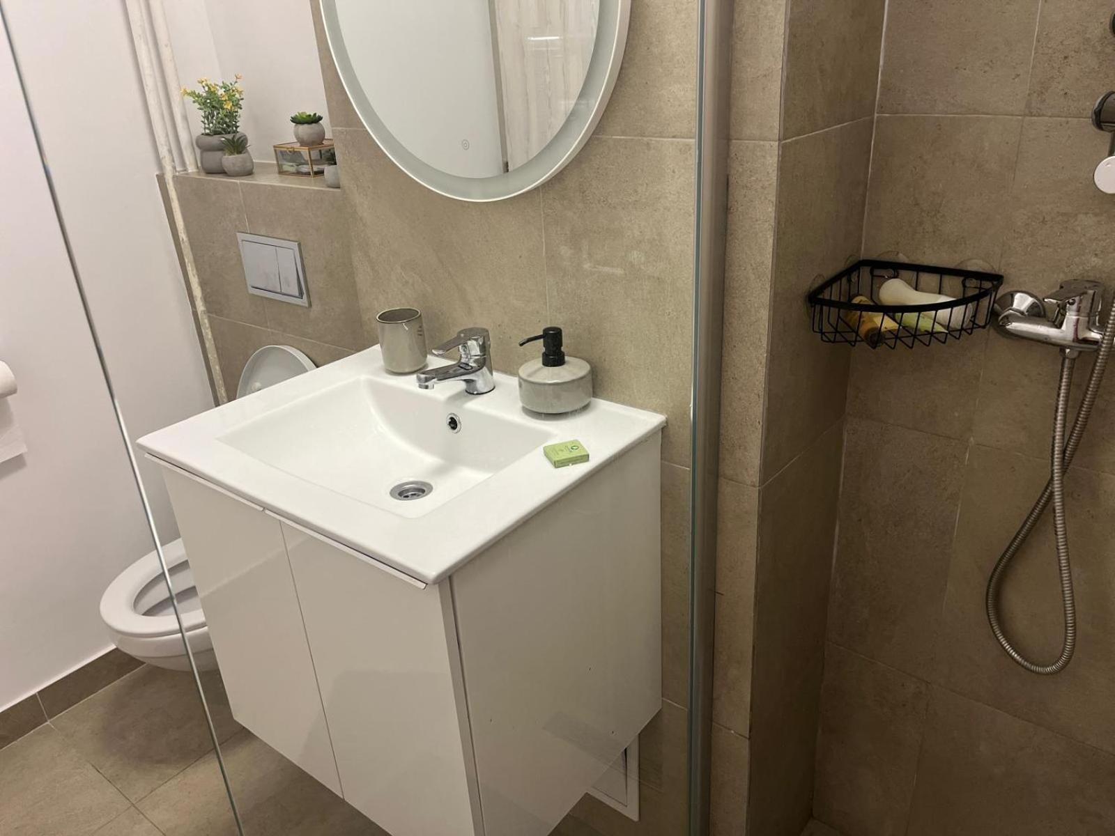Apartament De Lux Craiova Kültér fotó
